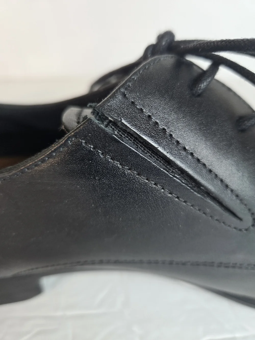 Aldo sleek black
